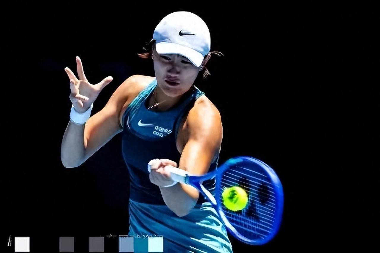 用假动作逼 用假动作逼